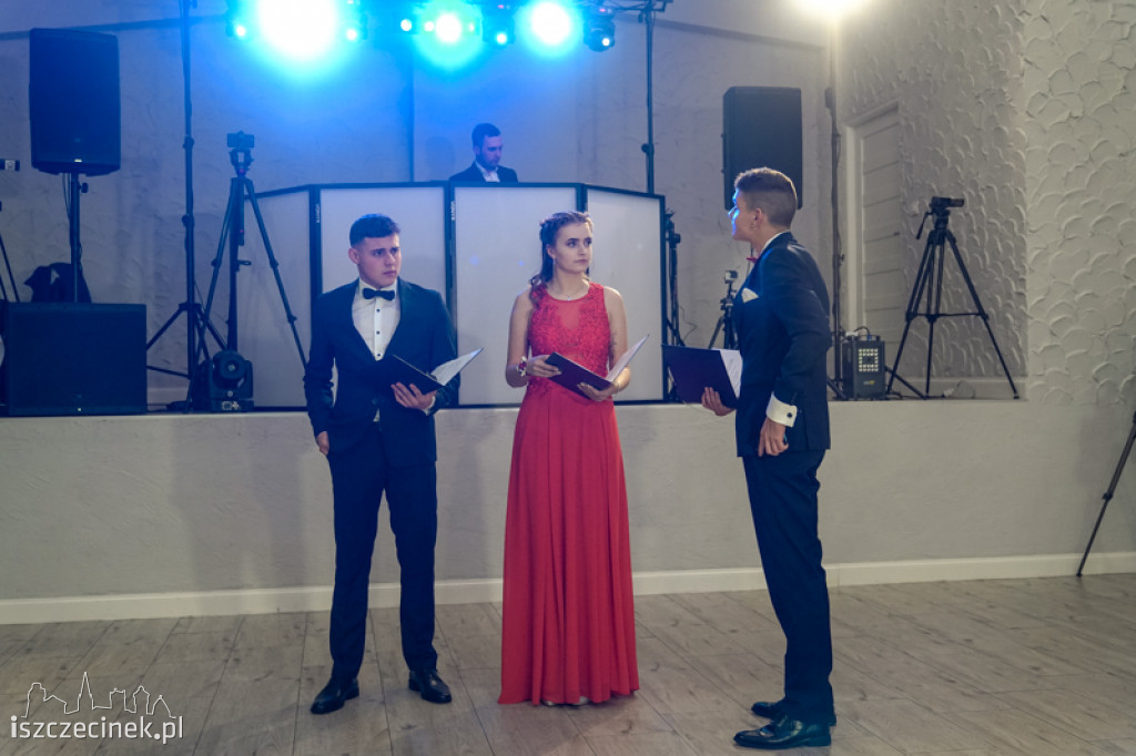 Studniówka maturzystów z Zespołu Szkół Technicznych w Szczecinku