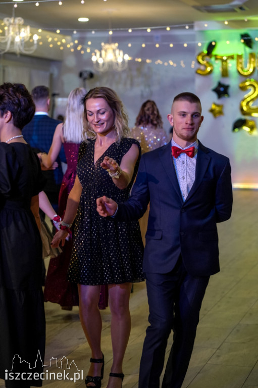 Studniówka maturzystów z Zespołu Szkół Technicznych w Szczecinku