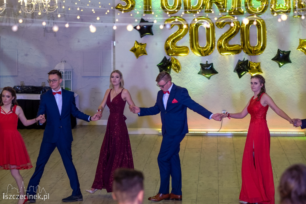 Studniówka maturzystów z Zespołu Szkół Technicznych w Szczecinku