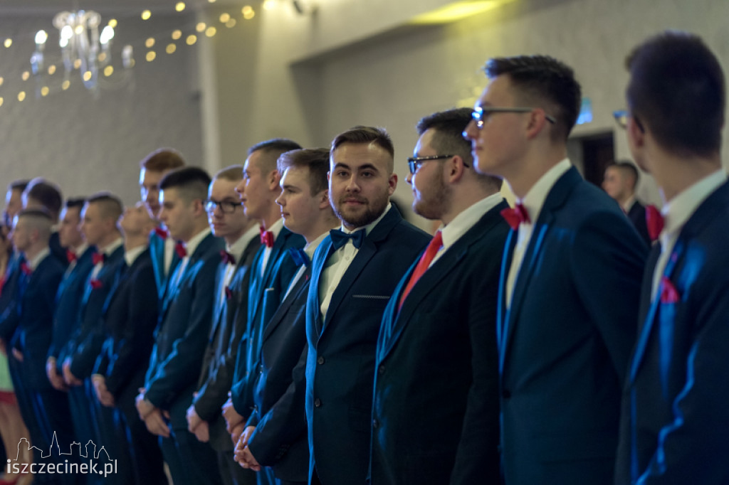 Studniówka maturzystów z Zespołu Szkół Technicznych w Szczecinku