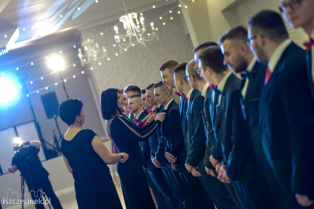 Studniówka maturzystów z Zespołu Szkół Technicznych w Szczecinku