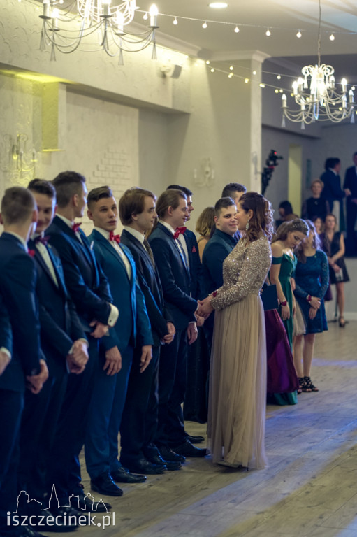 Studniówka maturzystów z Zespołu Szkół Technicznych w Szczecinku