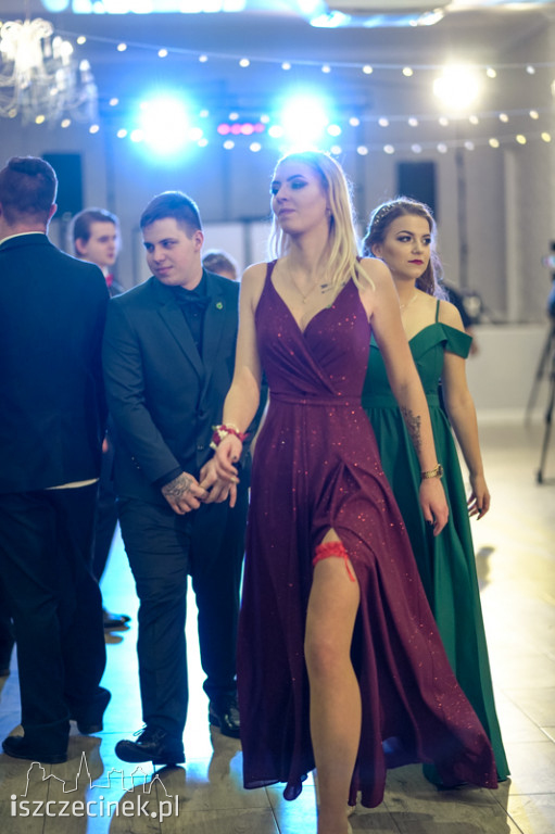 Studniówka maturzystów z Zespołu Szkół Technicznych w Szczecinku