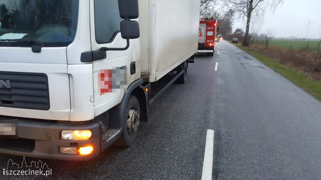Pechowy dzień na drogach. Seria groźnych wypadków i kolizji