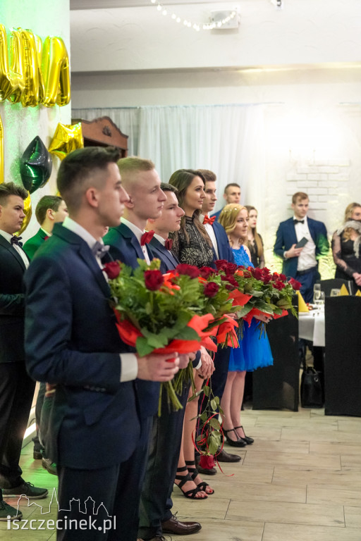 Studniówka ZS nr 6. Zobacz jak bawili się uczniowie 
