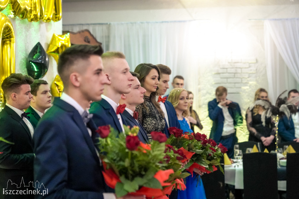 Studniówka ZS nr 6. Zobacz jak bawili się uczniowie 