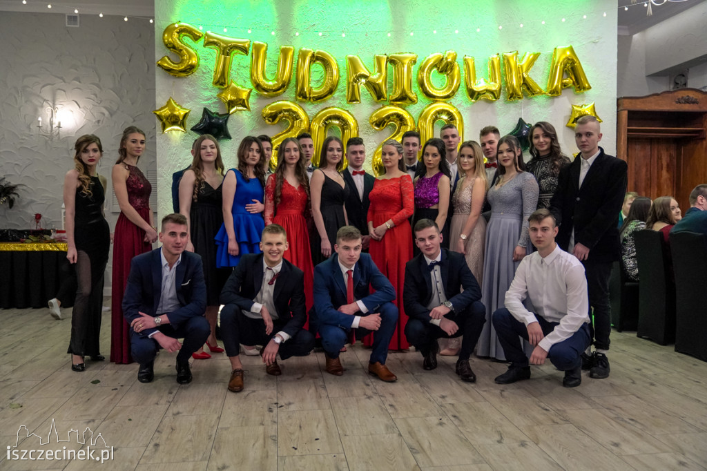 Studniówka ZS nr 6. Zobacz jak bawili się uczniowie 