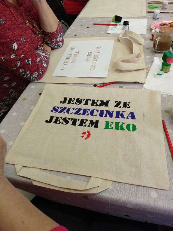 Seniorzy też są eko! Zobaczcie z czego zrobili torby