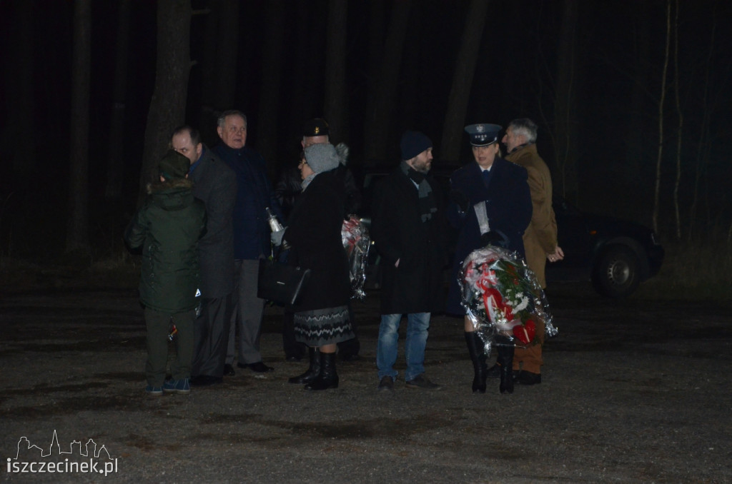 Obchody 75. rocznicy zakończenia działalności hitlerowskiego obozu Stalag II B w Czarnem
