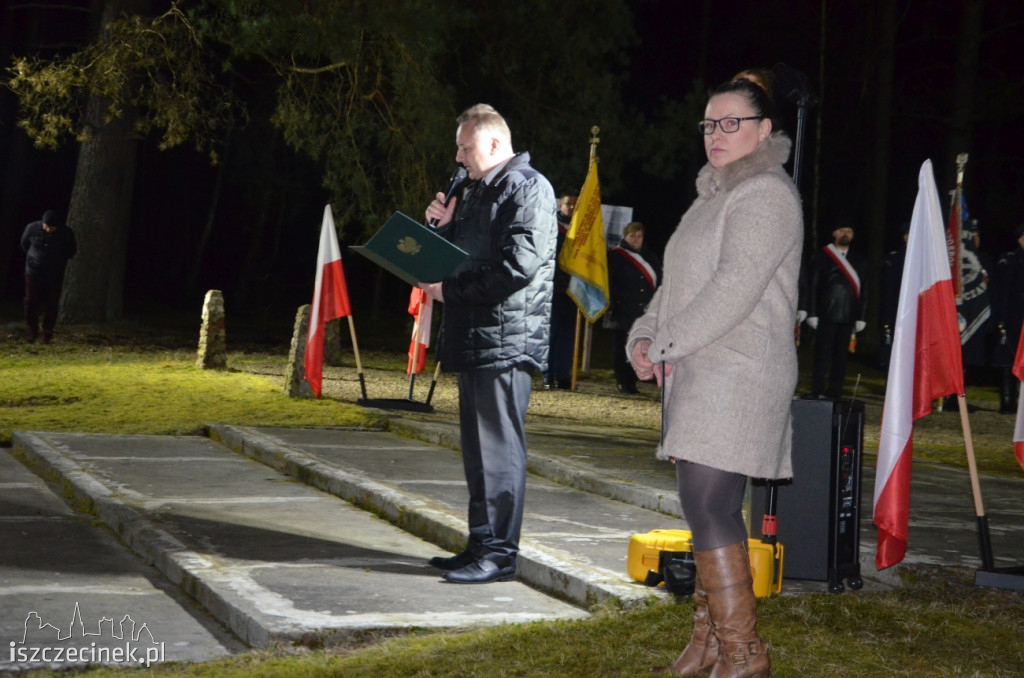 Obchody 75. rocznicy zakończenia działalności hitlerowskiego obozu Stalag II B w Czarnem