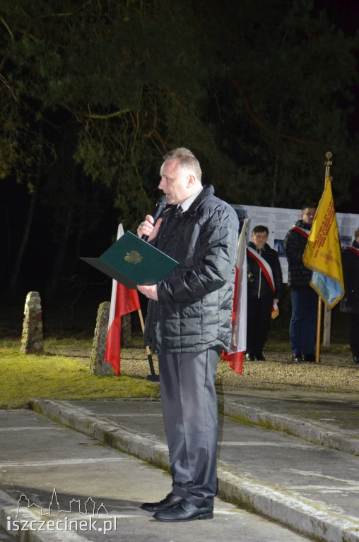 Obchody 75. rocznicy zakończenia działalności hitlerowskiego obozu Stalag II B w Czarnem