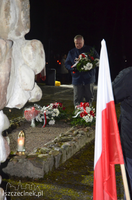 Obchody 75. rocznicy zakończenia działalności hitlerowskiego obozu Stalag II B w Czarnem