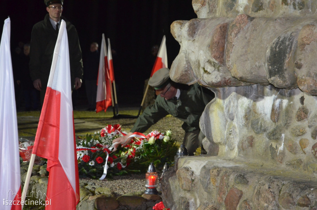 Obchody 75. rocznicy zakończenia działalności hitlerowskiego obozu Stalag II B w Czarnem