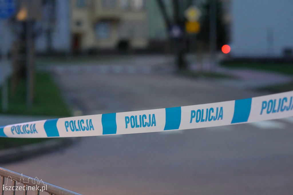 Wiatr uszkodził dach wieży kościoła mariackiego w Szczecinku