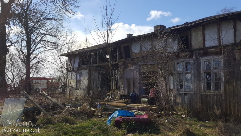 Spłonął budynek gospodarczy w Dalęcinie