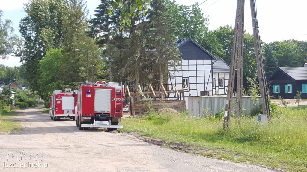 Wypadek w Sporem. Mężczyzna spadł z wysokości