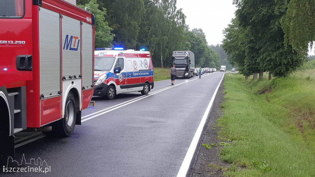 Na DK-11 dachowała osobówka.