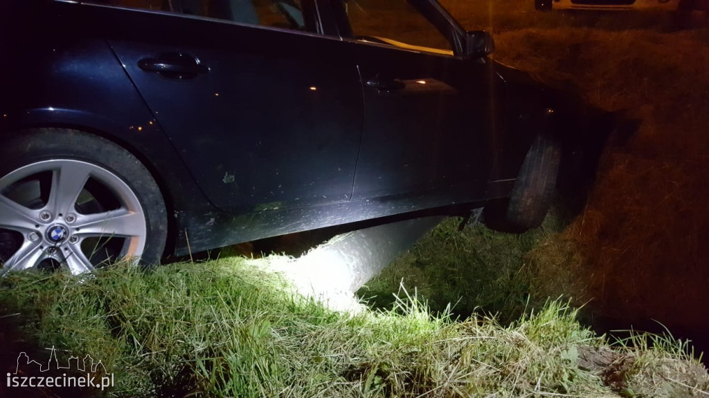 To nie była spokojna noc na drogach. Pijani za kierownicą i dzika zwierzyna