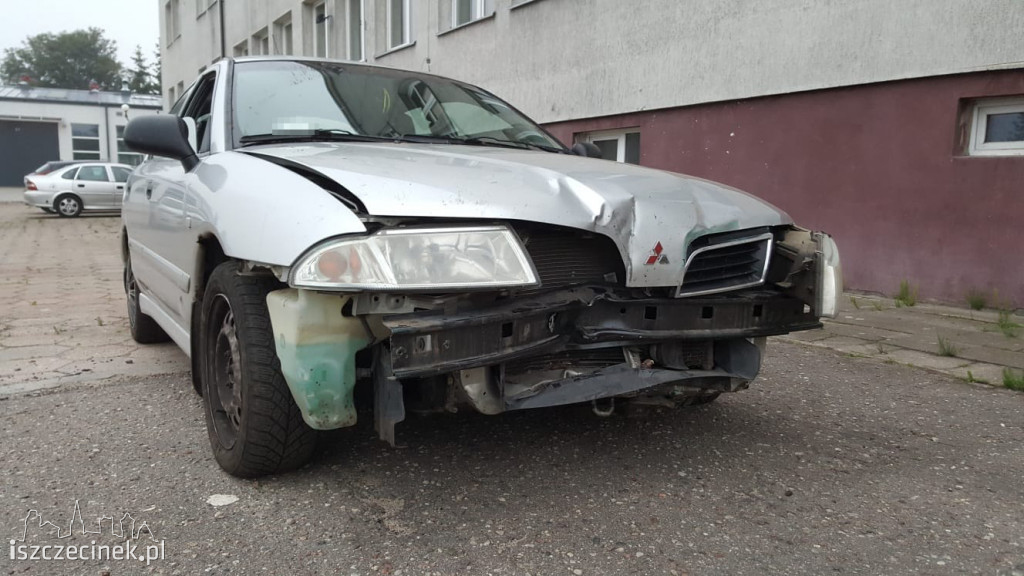 To nie była spokojna noc na drogach. Pijani za kierownicą i dzika zwierzyna