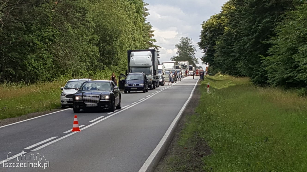 Czołowe zderzenie pod Białym Borem. Są ranni