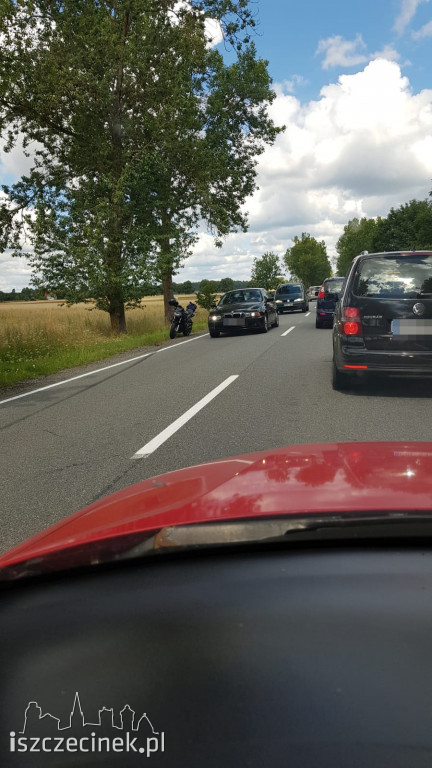 Wypadek motocyklisty pod Białym Borem