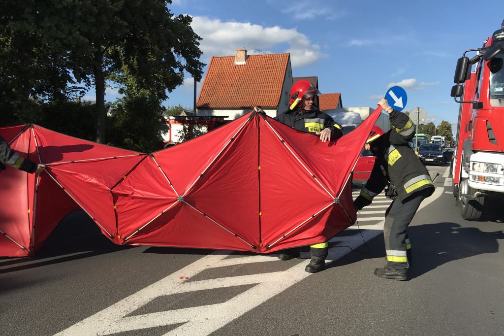 Wypadek na pasach. Mężczyzna poważnie ranny