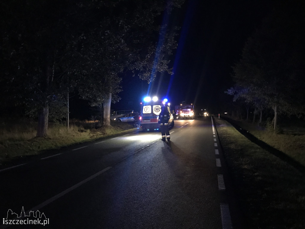 Zderzenie dwóch aut na DK-20