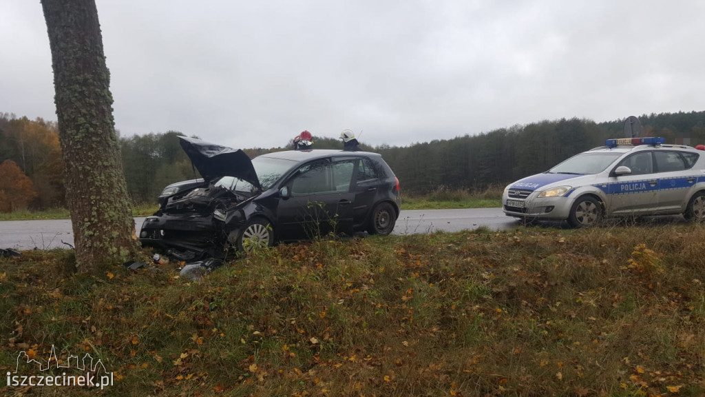 Mokro i ślisko na drogach. Dwa niebezpieczne zdarzenia ZDJĘCIA        