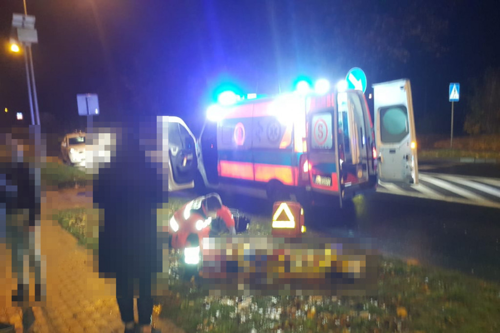Wypadek na pasach. Kierowca busa nie zauważył pieszej