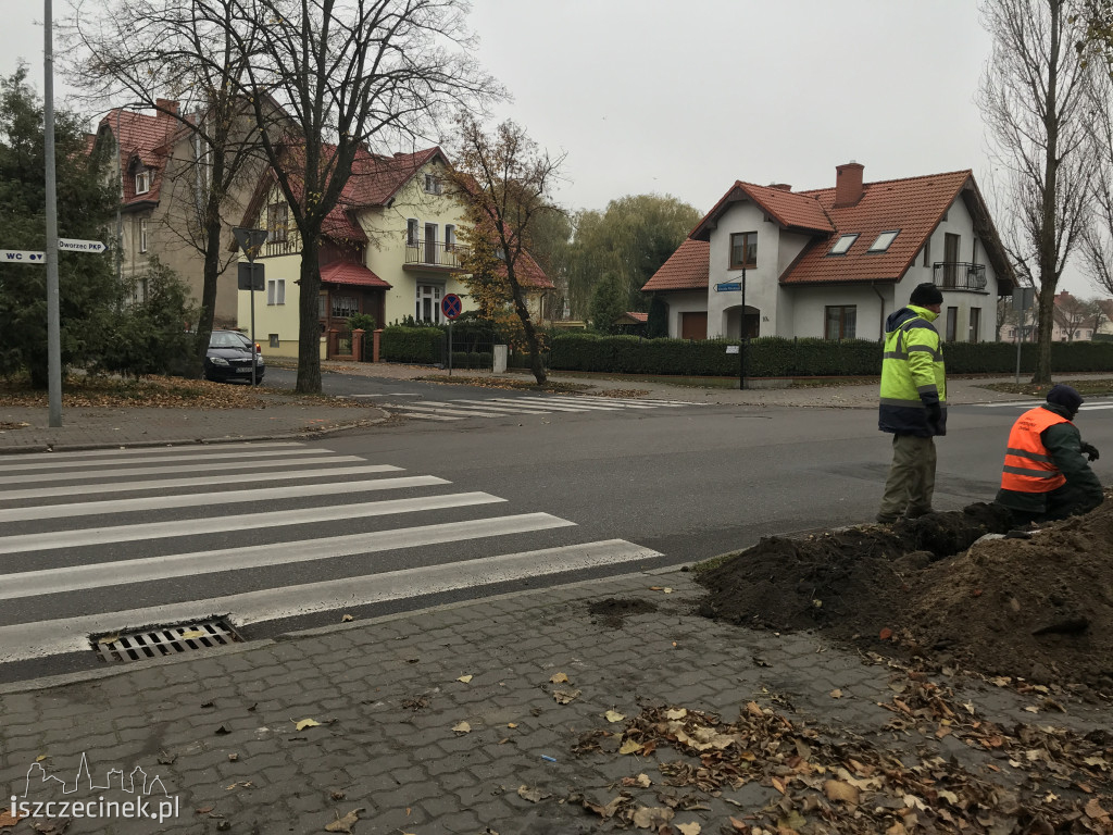 Będzie bezpieczniej na przejściu dla pieszych na Mickiewicza