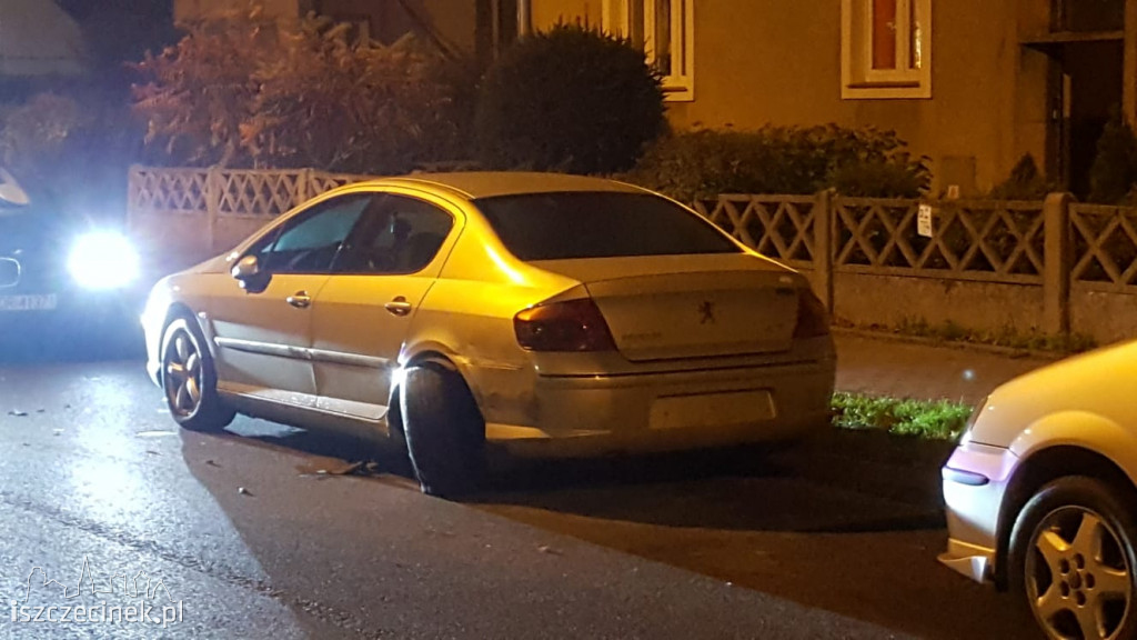 Uderzył w zaparkowany samochód i uciekł. Pijanego sprawcę pomógł zatrzymać świadek