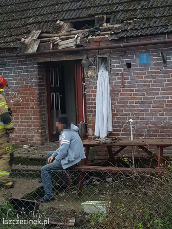 GMINA BARWICE. Wybuch butli z gazem. W domu były trzy osoby
