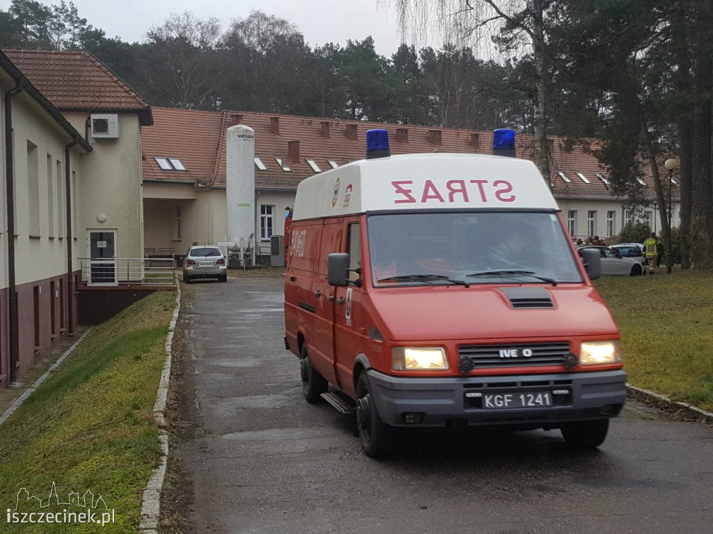 BORNE SULINOWO. Chemiczna akcja strażaków w przychodni lekarskiej
