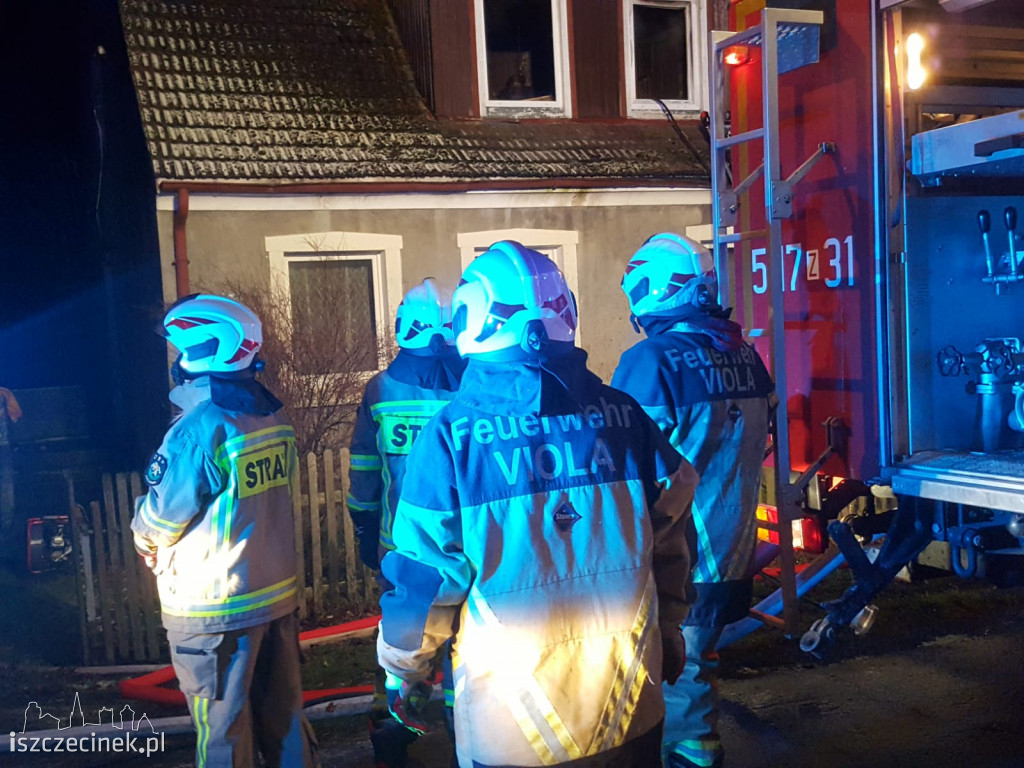 Tragiczny pożar domu w Juchowie. Znaleziono częściowo zwęglone zwłoki! [WIDEO]