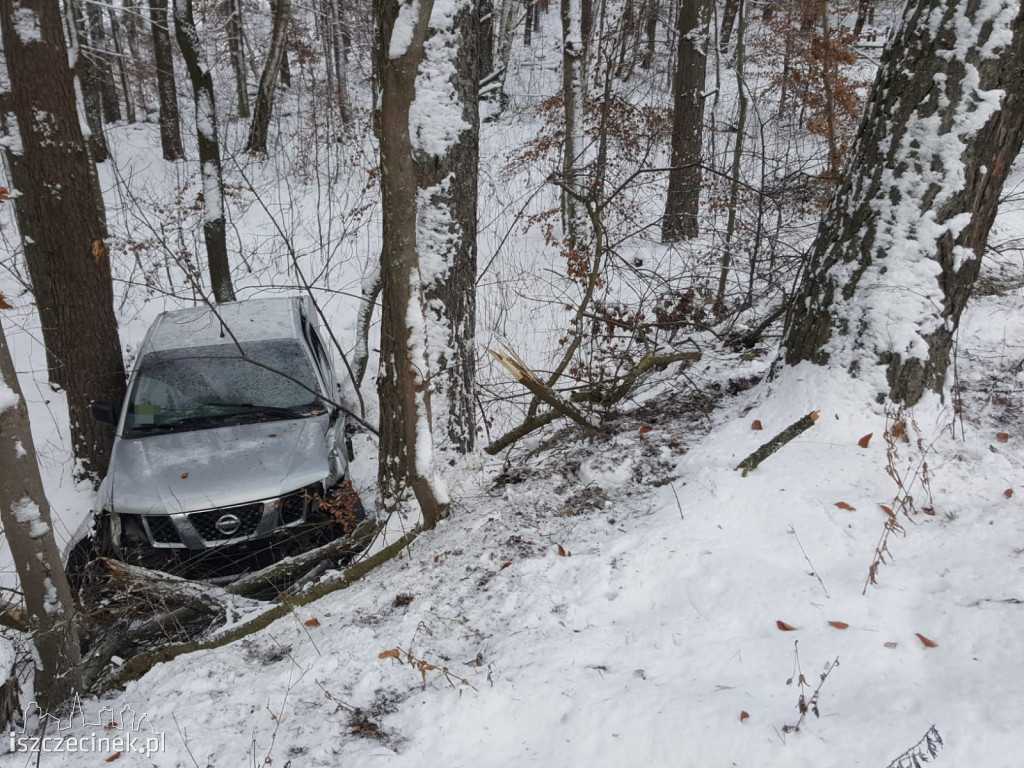 Fatalne warunki na drogach! Kierowcy mają problemy