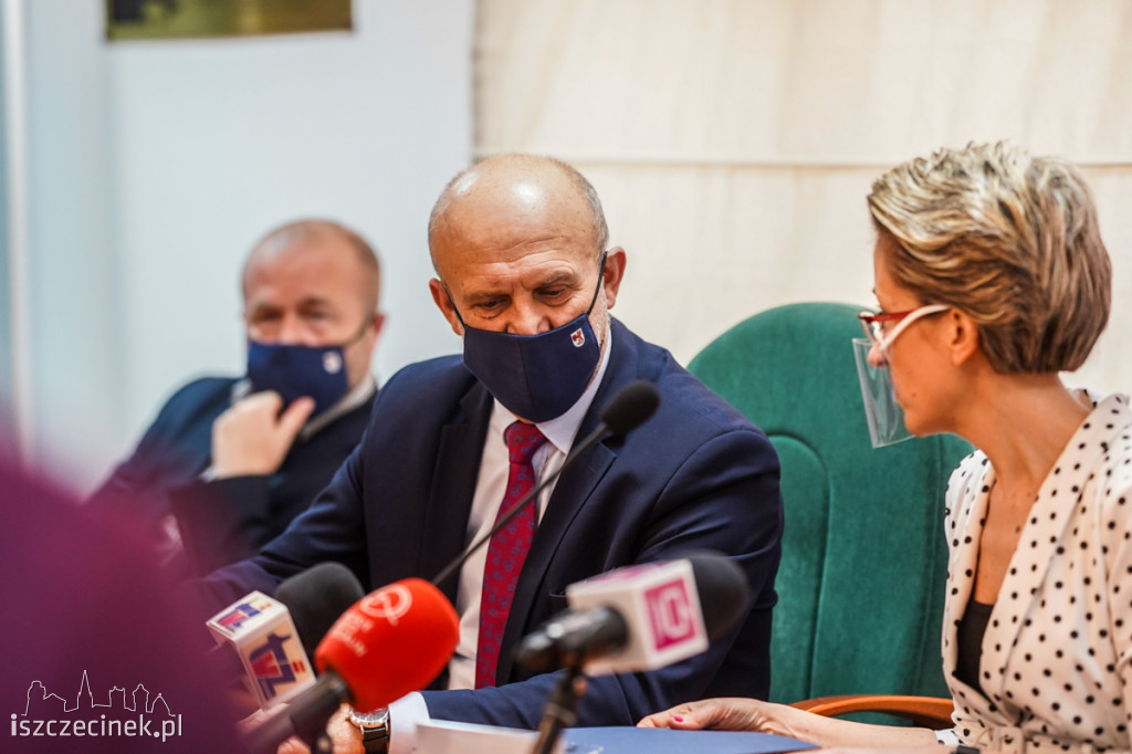 Politechnika Koszalińska funduje szczecineckim maturzystom dodatkowe zajęcia z matematyki