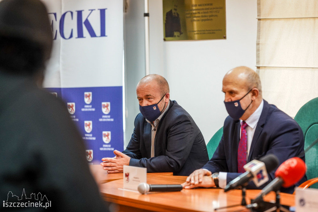 Politechnika Koszalińska funduje szczecineckim maturzystom dodatkowe zajęcia z matematyki
