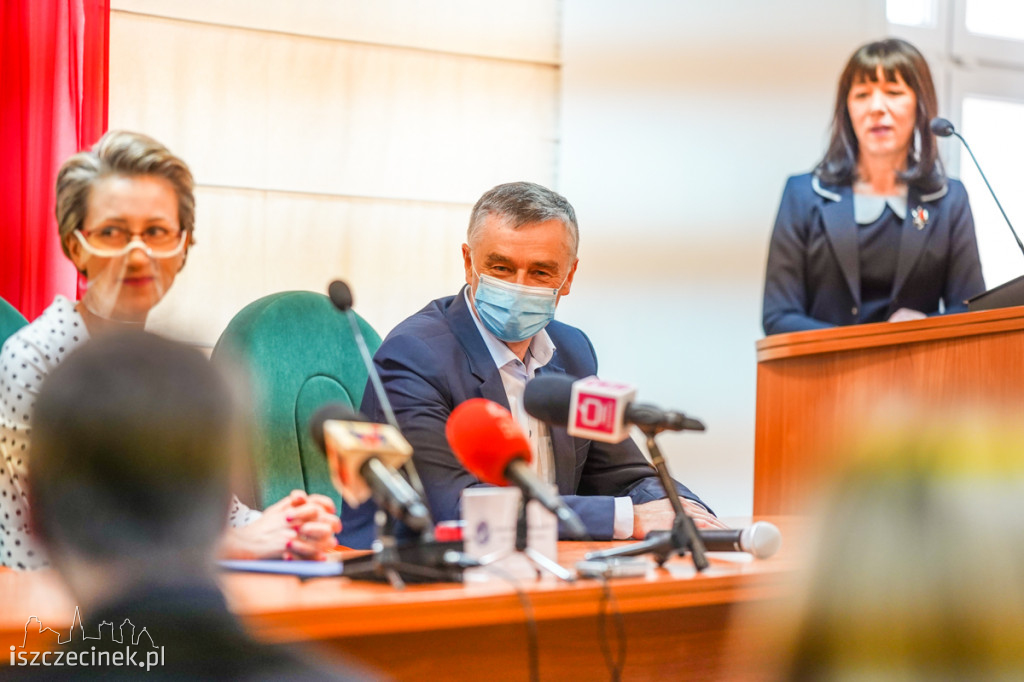 Politechnika Koszalińska funduje szczecineckim maturzystom dodatkowe zajęcia z matematyki