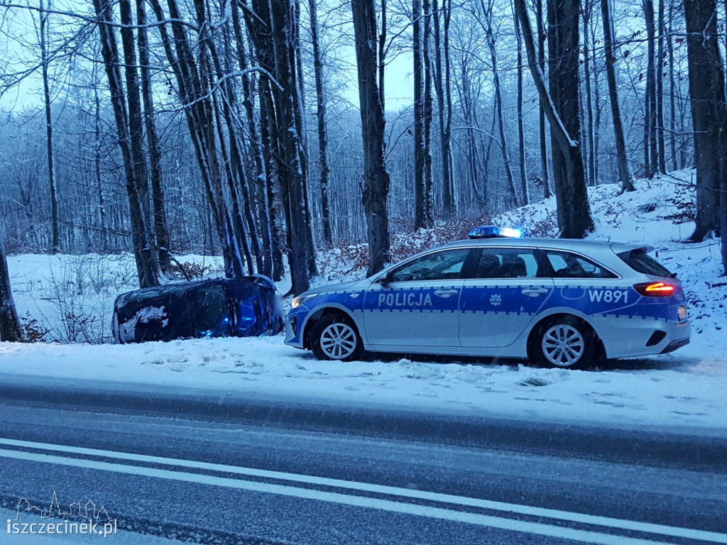 Zima nie daje za wygraną. Fatalne warunki na drogach. Seria kolizji