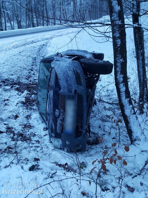 Zima nie daje za wygraną. Fatalne warunki na drogach. Seria kolizji