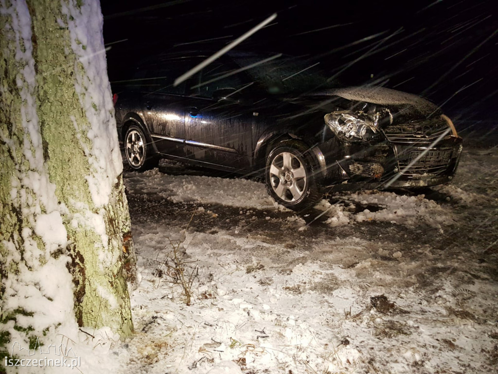Zima nie daje za wygraną. Fatalne warunki na drogach. Seria kolizji