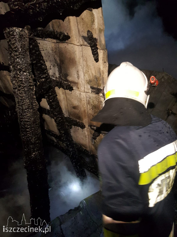 Duży pożar pod Turowem