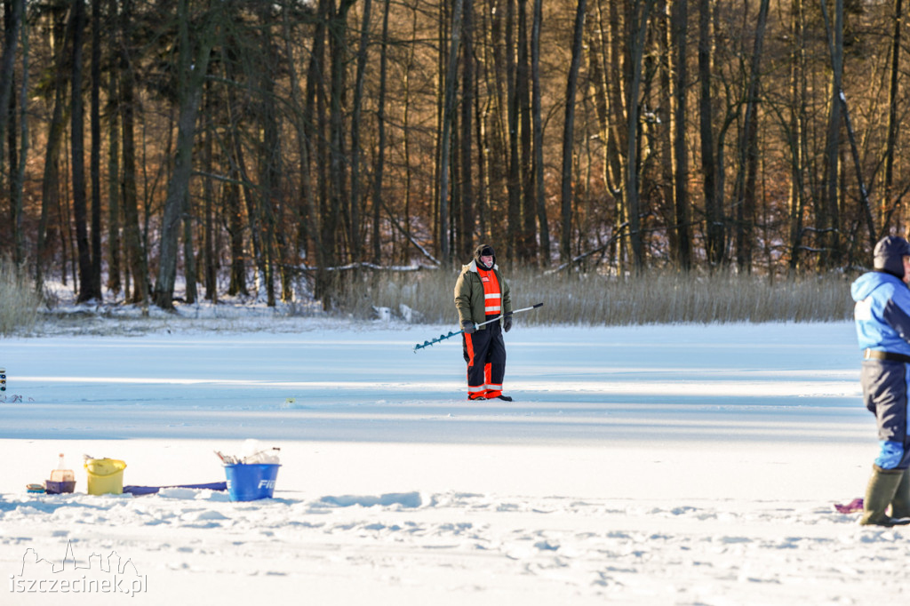 Puchar Burmistrza Szczecinka w wędkarstwie podlodowym - otwarte sportowe zawody wędkarskie FOTORELACJA