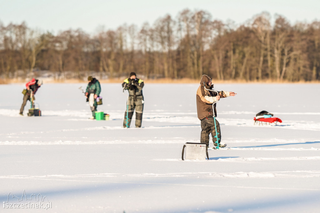 Puchar Burmistrza Szczecinka w wędkarstwie podlodowym - otwarte sportowe zawody wędkarskie FOTORELACJA