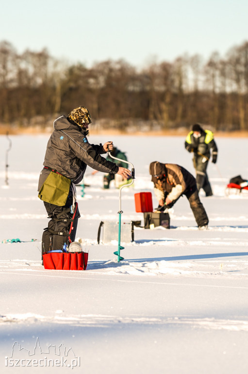 Puchar Burmistrza Szczecinka w wędkarstwie podlodowym - otwarte sportowe zawody wędkarskie FOTORELACJA