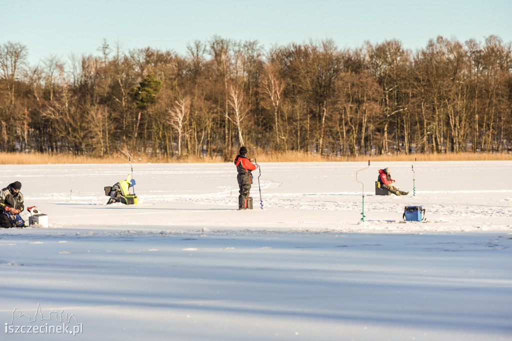 Puchar Burmistrza Szczecinka w wędkarstwie podlodowym - otwarte sportowe zawody wędkarskie FOTORELACJA