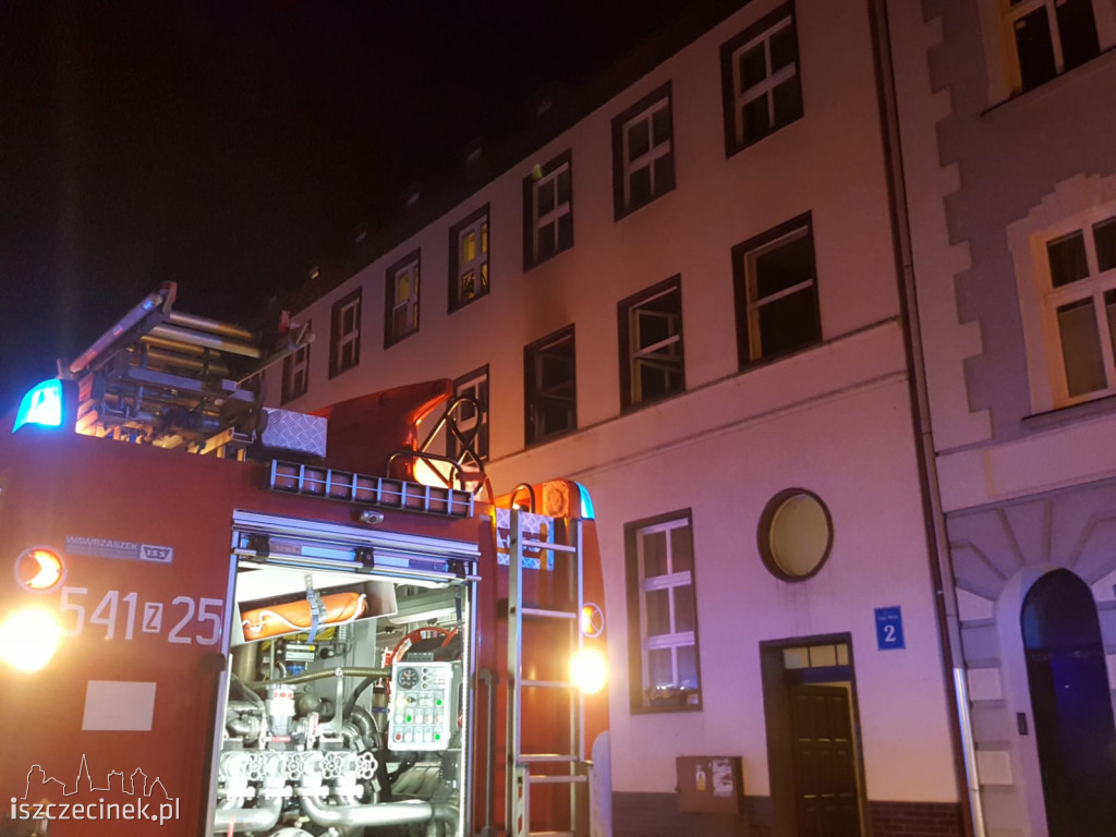 Tragiczny pożar w centrum miasta. Nie żyje jedna osoba