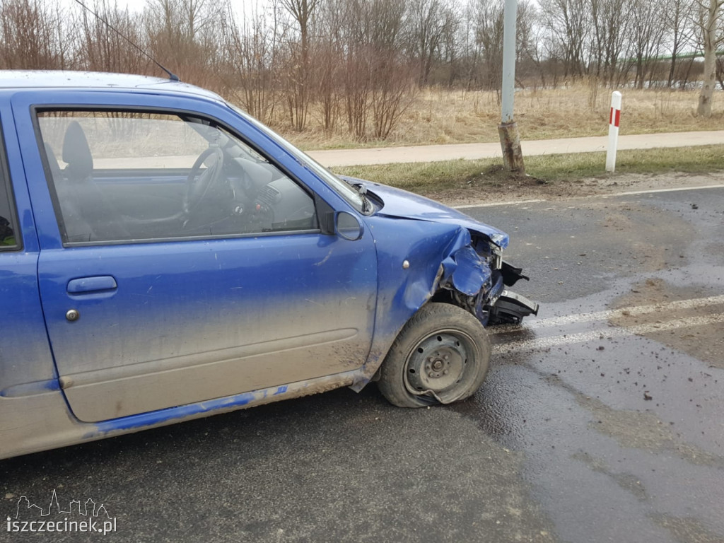 Po pijanemu uderzył w lampę i uciekł. Na miejsce przysłał swojego kolegę