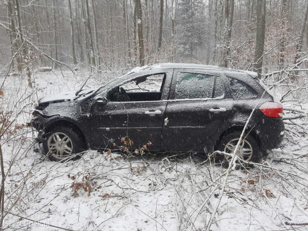 Fatalne warunki na drogach. Lepiej uważać podczas jazdy