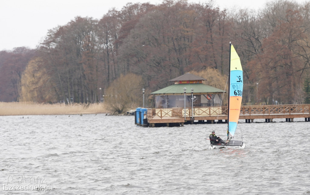 Katamarany Hobie Cat 14 na jeziorze Trzesecko [ZDJĘCIA, WIDEO]